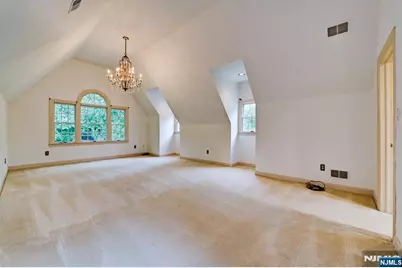 416 Hidden Valley Court, Wyckoff Township, NJ 07481 - Photo 25
