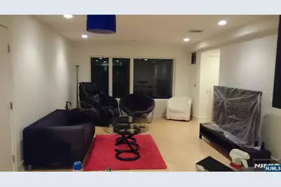 310 Cliff Lane 2A #2A, Cliffside Park, NJ 07010 - Photo 17