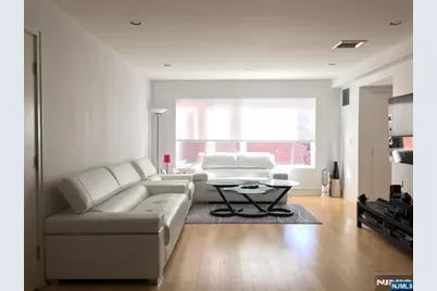 310 Cliff Lane C002A #C002A, Cliffside Park, NJ 07010 - Photo 3