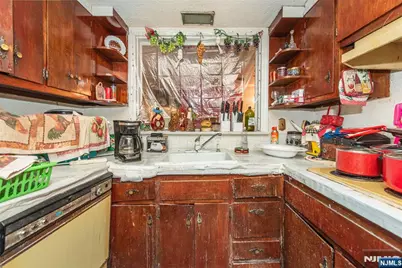 234 Glen Avenue, Ridgewood, NJ 07450 - Photo 9