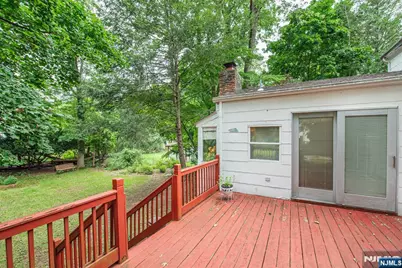 234 Glen Avenue, Ridgewood, NJ 07450 - Photo 3
