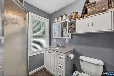 446 Clifton Avenue, Newark, NJ 07104 - Photo 17