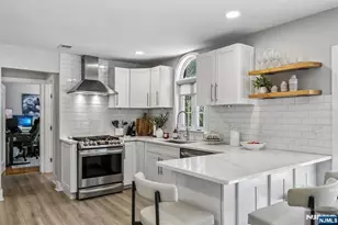 745 Gettysburg Pl, Paramus, NJ 07652 - Photo 17