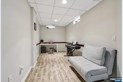 745 Gettysburg Place, Paramus, NJ 07652 - Photo 45
