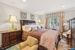 663 Plympton St, New Milford, NJ 07646 - Photo 7