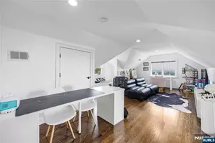 83 Columbia St, Wood Ridge, NJ 07075 - Photo 27