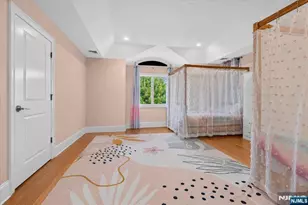 412 Valley View Ave, Paramus, NJ 07652 - Photo 31