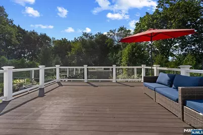 412 Valley View Avenue, Paramus, NJ 07652 - Photo 47