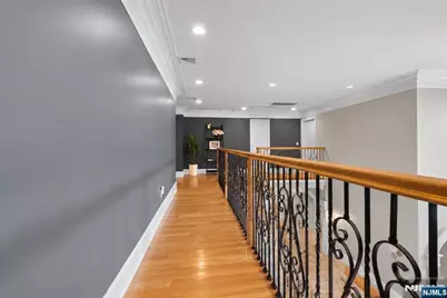 412 Valley View Avenue, Paramus, NJ 07652 - Photo 39