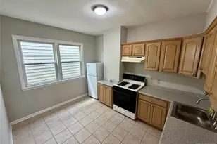 925 Broadway 2A, Bayonne, NJ 07002 - Photo 3