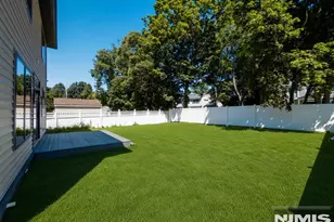 662 Jefferson Ave, Washington Township, NJ 07676 - Photo 27