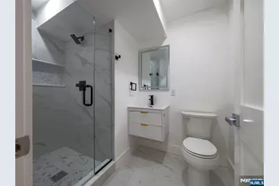 662 Jefferson Avenue, Washington Township, NJ 07676 - Photo 25