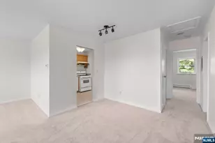 25 River Road 26, Nutley, NJ 07110 - Photo 9