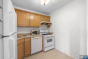 25 River Road 26, Nutley, NJ 07110 - Photo 7
