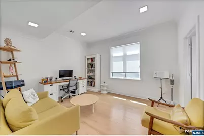 1427 Anderson Avenue, Fort Lee, NJ 07024 - Photo 31