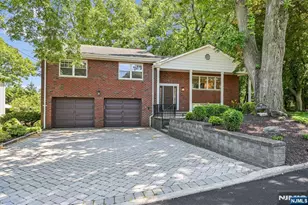 39 Hickory St, Englewood Cliffs, NJ 07632 - Photo 3
