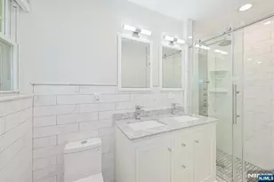 39 Hickory St, Englewood Cliffs, NJ 07632 - Photo 17