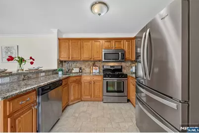 45 Parkside Court, Wayne, NJ 07470 - Photo 13