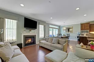 78 Autumn Way 15, Montvale, NJ 07645 - Photo 3