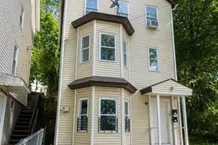 9 Circle Ave, Paterson, NJ 07522 - Photo 3