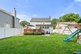 4 St Ann Pl, Rochelle Park Township, NJ 07662 - Photo 27
