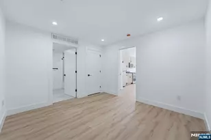 129 69th, Guttenberg, NJ 07093 - Photo 15