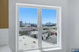 129 69th, Guttenberg, NJ 07093 - Photo 11