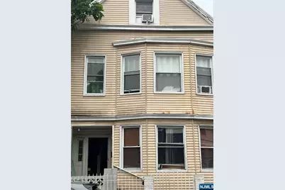 40 Arlington Avenue, Newark, NJ 07104 - Photo 1