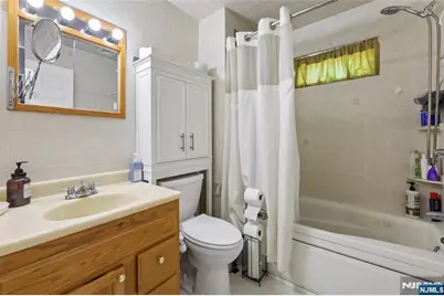 2-23 Berdan Avenue, Fair Lawn, NJ 07410 - Photo 15