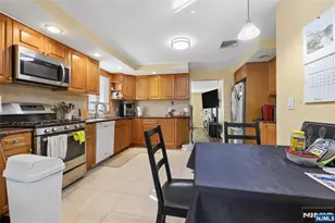 2-23 Berdan Ave, Fair Lawn, NJ 07410 - Photo 11