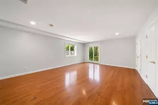 767 End Ave, Cliffside Park, NJ 07010 - Photo 23
