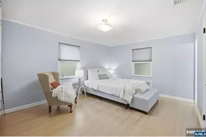 1047 Inwood Terrace, Fort Lee, NJ 07024 - Photo 11