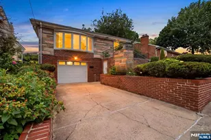 1047 Inwood Terrace, Fort Lee, NJ 07024 - Photo 1