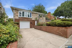 1047 Inwood Terrace, Fort Lee, NJ 07024 - Photo 23