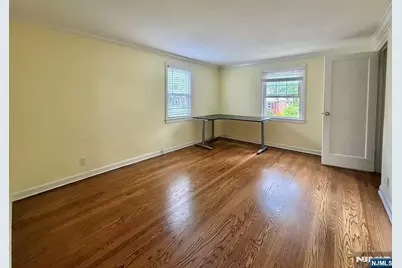 312 Wales Avenue, River Edge, NJ 07661 - Photo 23