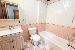 107 Oxford Ave 1, Jersey City, NJ 07304 - Photo 7