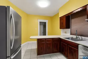 165 Claremont Ave 1, Montclair, NJ 07042 - Photo 17