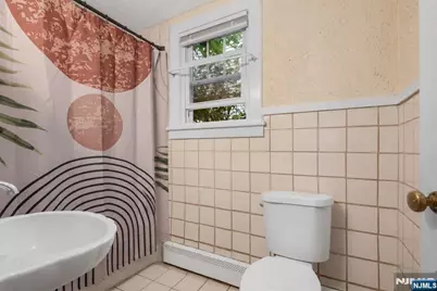165 Claremont Avenue 1 #1, Montclair, NJ 07042 - Photo 13