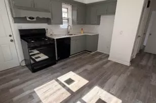 123 Summit Ave, Elmwood Park, NJ 07407 - Photo 1