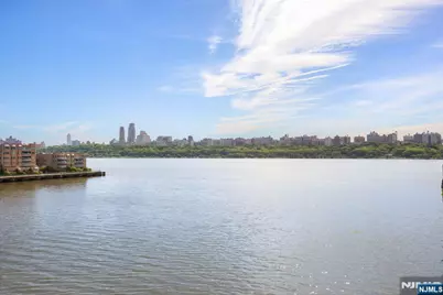 345 The Promenade, Edgewater, NJ 07020 - Photo 9