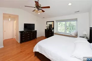 90 Summer Hill Road 90, Wayne, NJ 07470 - Photo 19