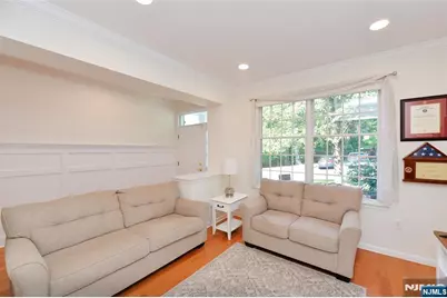 90 Summer Hill Road 90 #90, Wayne, NJ 07470 - Photo 5