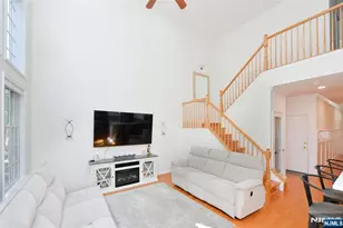 90 Summer Hill Road 90, Wayne, NJ 07470 - Photo 15
