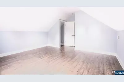 44 Clinton Street, Bloomfield, NJ 07003 - Photo 35
