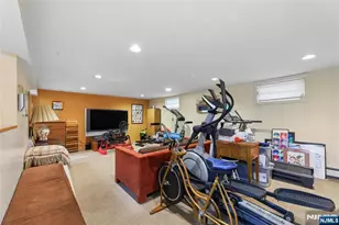 585 Churchill Rd, Teaneck Township, NJ 07666 - Photo 25
