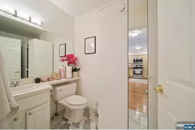 321 The Promenade, Edgewater, NJ 07020 - Photo 11
