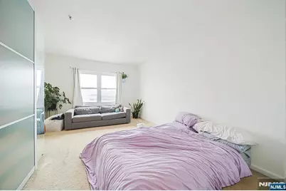 321 The Promenade, Edgewater, NJ 07020 - Photo 9