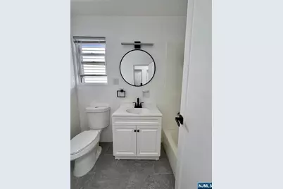 84 Clendenny Avenue, Jersey City, NJ 07304 - Photo 23