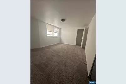282 Macarthur Avenue 1 #1, Garfield, NJ 07026 - Photo 7