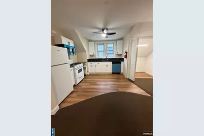 282 Macarthur Avenue 2 #2, Garfield, NJ 07026 - Photo 3